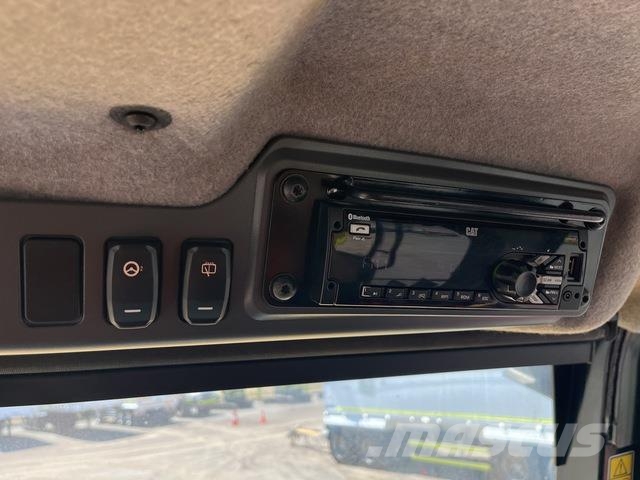 CAT 745 Autocisterne