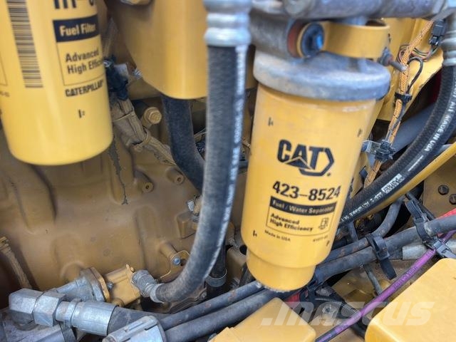 CAT 745 Autocisterne