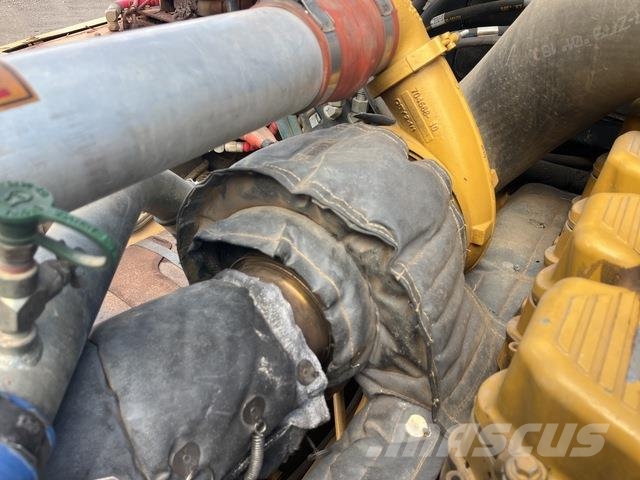 CAT 745 Autocisterne