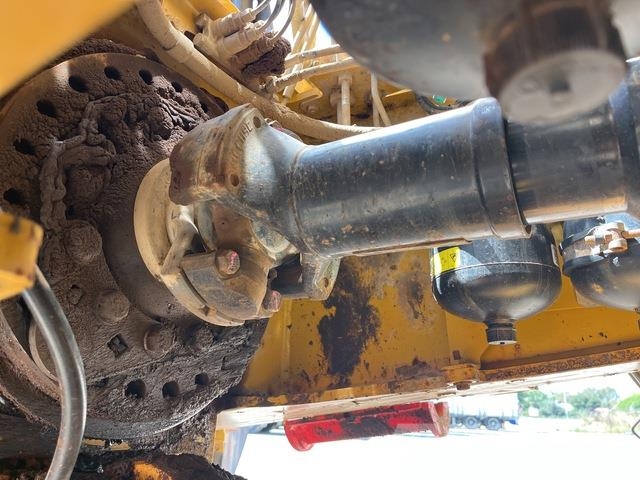 CAT 745 Autocisterne