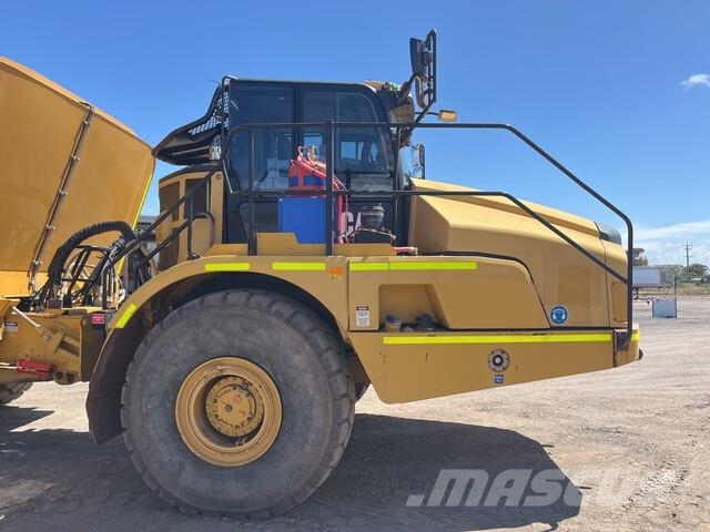 CAT 745 Autocisterne