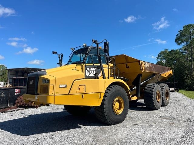CAT 745C Csuklósdömperek