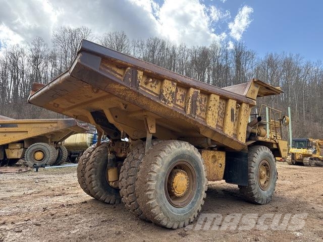 CAT 769C Karjeriniai savivarčiai