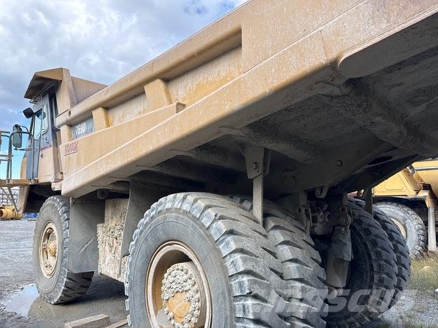 CAT 769D Csuklósdömperek
