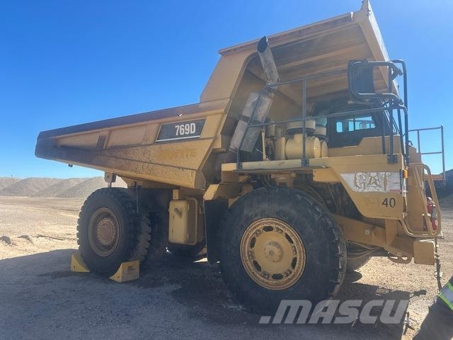 CAT 769D Zglobni demperji