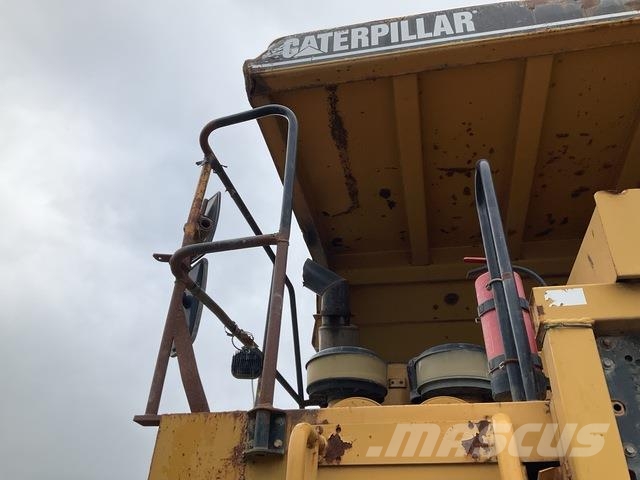 CAT 771D Knik dumptrucks