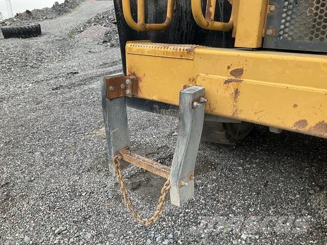 CAT 771D Knik dumptrucks