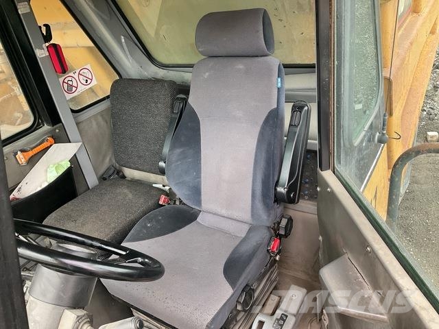 CAT 771D Knik dumptrucks