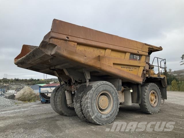 CAT 771D Knik dumptrucks
