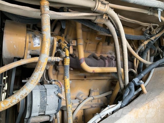 CAT 771D Knik dumptrucks