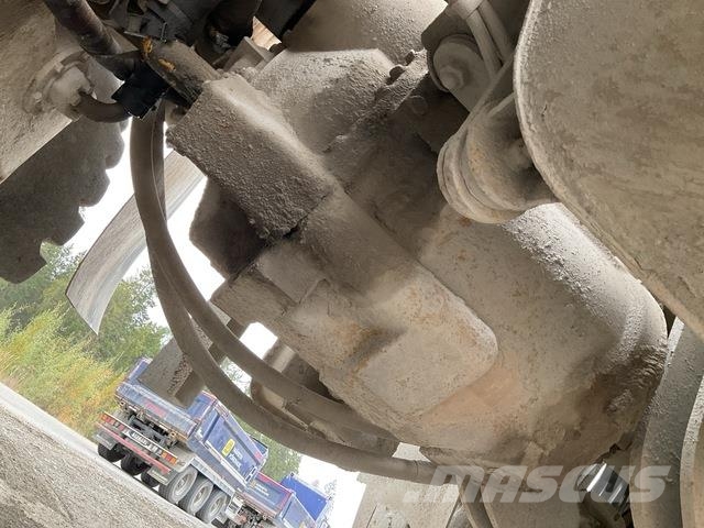 CAT 771D Knik dumptrucks