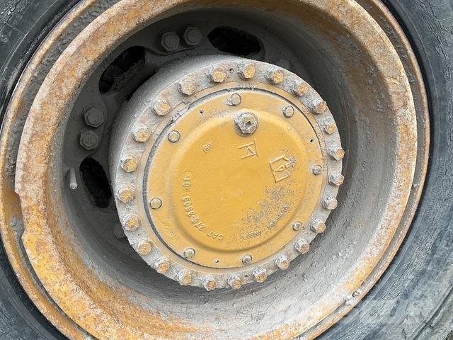 CAT 771D Knik dumptrucks