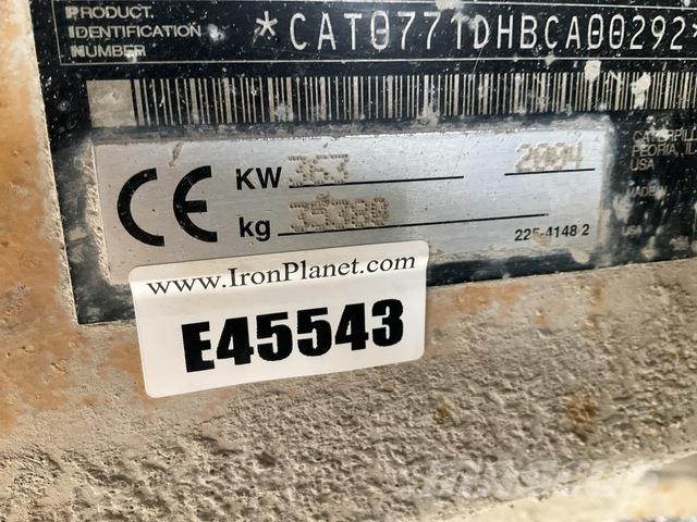 CAT 771D Knik dumptrucks