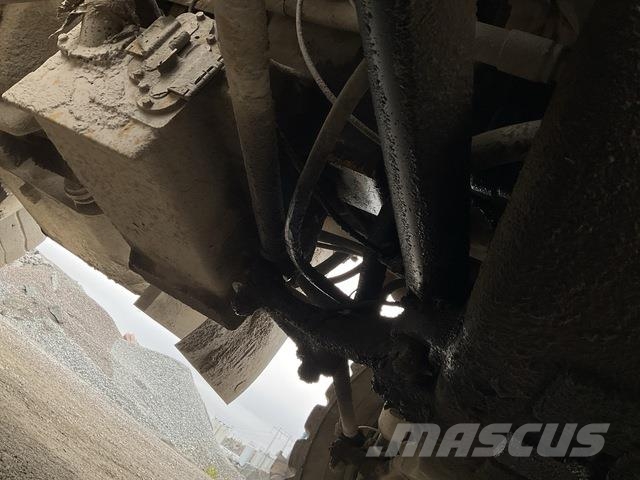 CAT 771D Knik dumptrucks