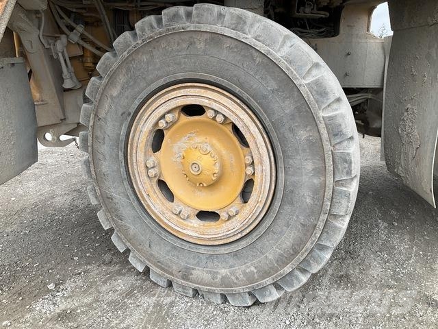 CAT 771D Knik dumptrucks