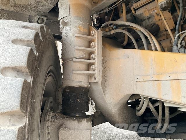 CAT 771D Knik dumptrucks