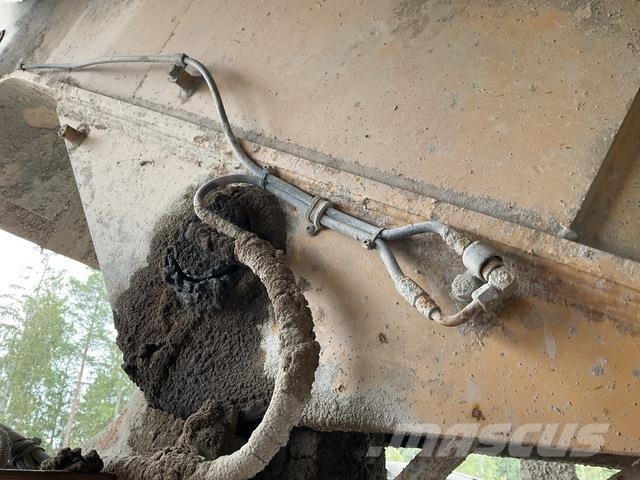 CAT 771D Knik dumptrucks