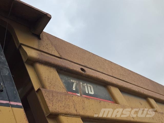 CAT 771D Knik dumptrucks
