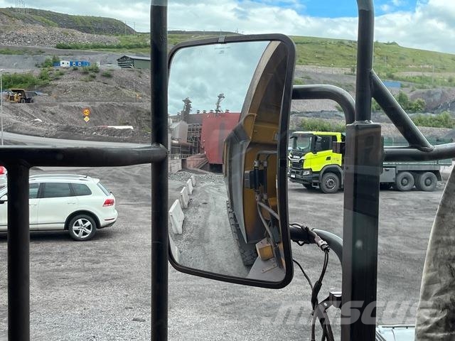 CAT 772G Σπαστό Dump Truck ADT