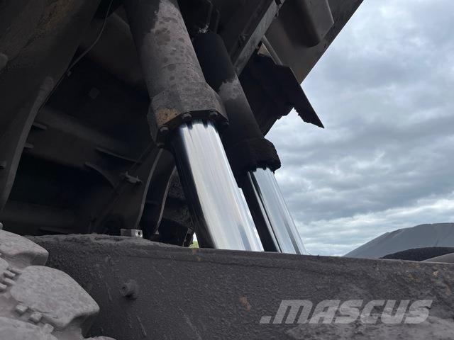 CAT 772G Σπαστό Dump Truck ADT