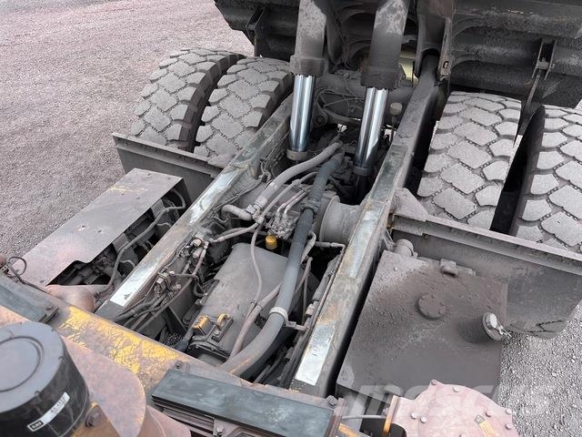 CAT 772G Σπαστό Dump Truck ADT