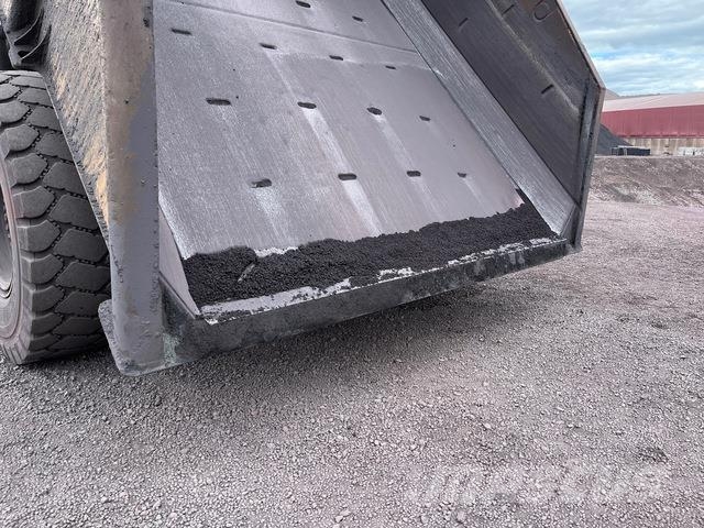 CAT 772G Σπαστό Dump Truck ADT