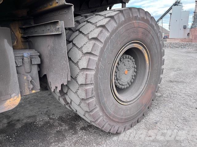 CAT 772G Σπαστό Dump Truck ADT