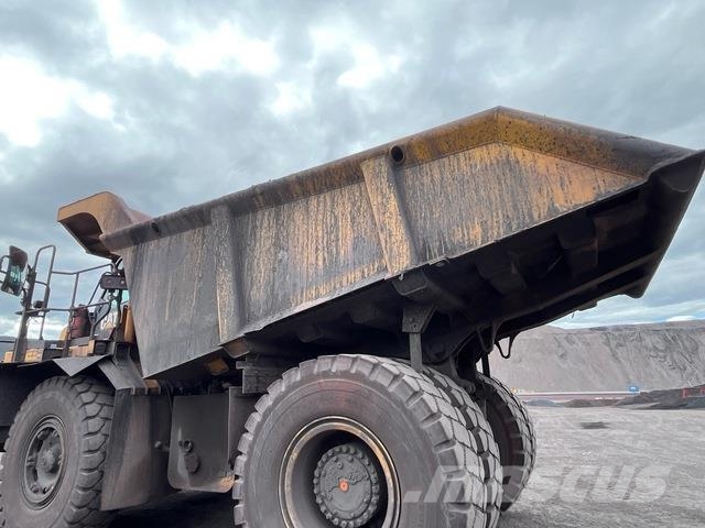 CAT 772G Σπαστό Dump Truck ADT