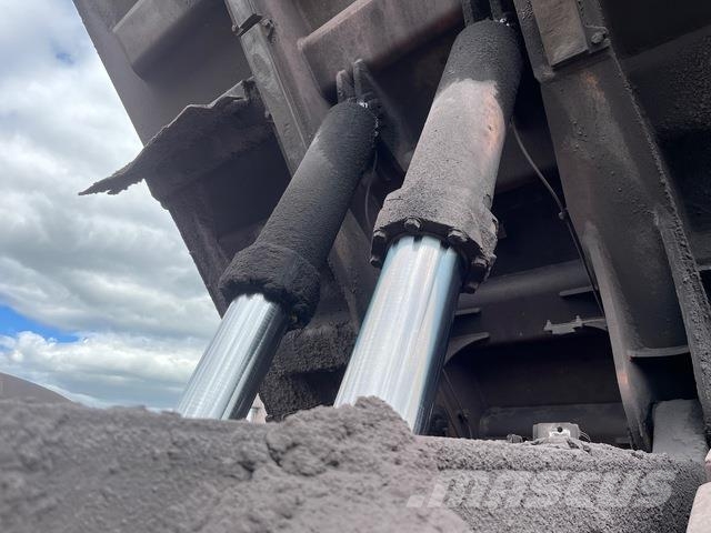 CAT 772G Σπαστό Dump Truck ADT