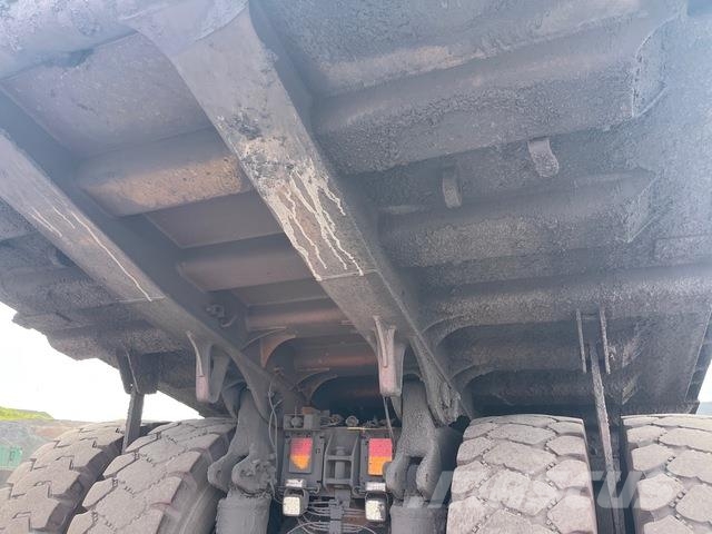 CAT 772G Σπαστό Dump Truck ADT