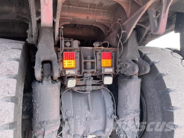 CAT 772G Σπαστό Dump Truck ADT