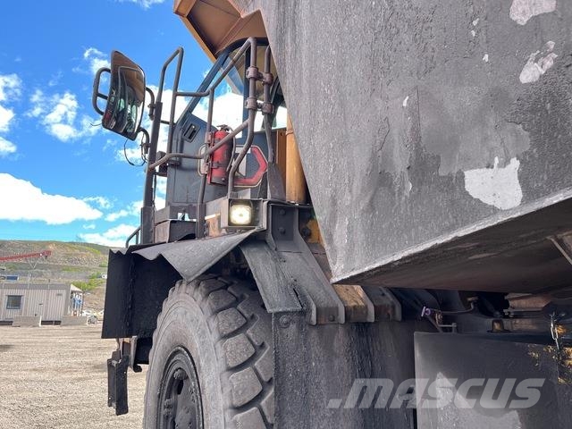 CAT 772G Σπαστό Dump Truck ADT