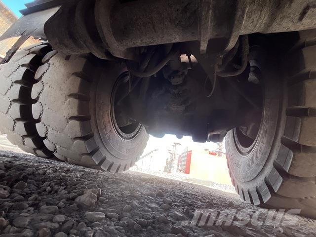 CAT 772G Σπαστό Dump Truck ADT