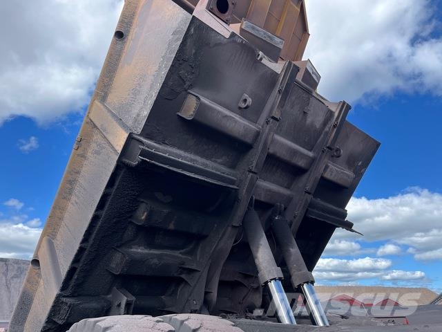 CAT 772G Σπαστό Dump Truck ADT