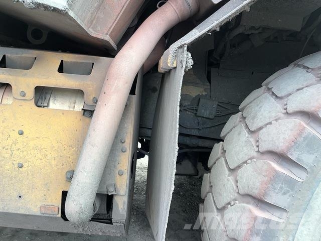 CAT 772G Σπαστό Dump Truck ADT
