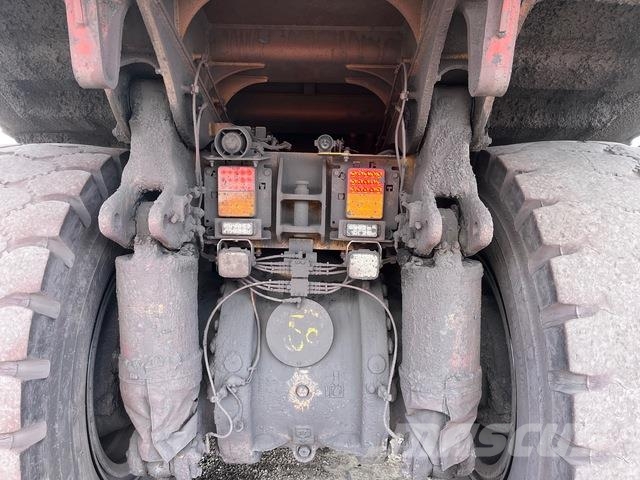 CAT 772G Σπαστό Dump Truck ADT