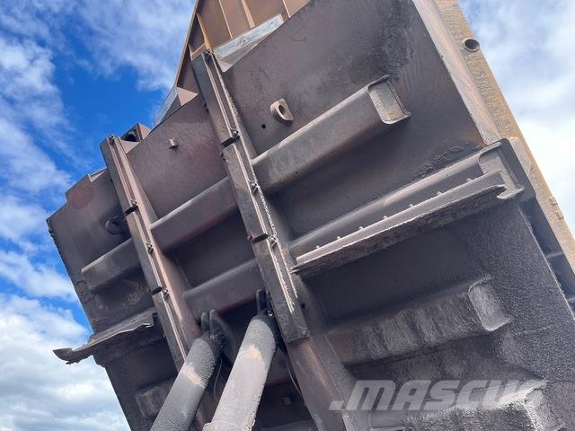 CAT 772G Σπαστό Dump Truck ADT