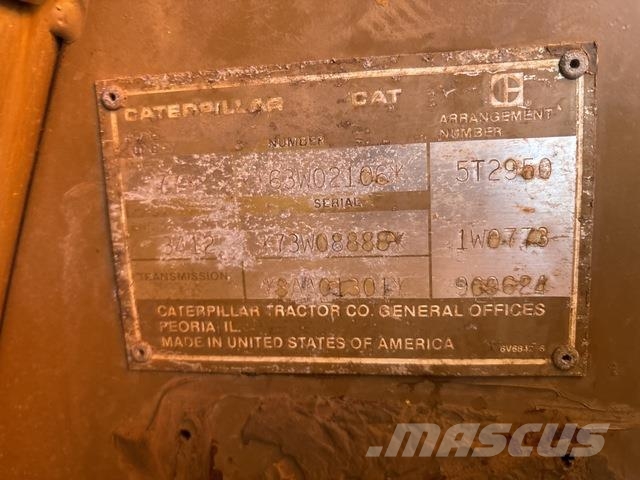 CAT 773B Kamioni cisterne