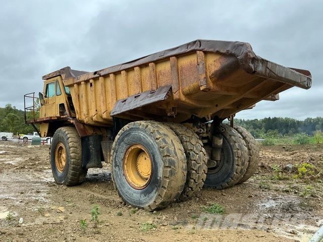 CAT 773B アーティキュレート式ダンプトラック