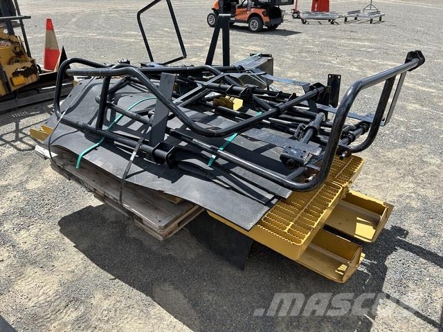 CAT 773E Articulated Haulers