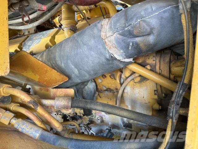 CAT 773F Water bowser