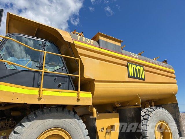 CAT 773F Water bowser