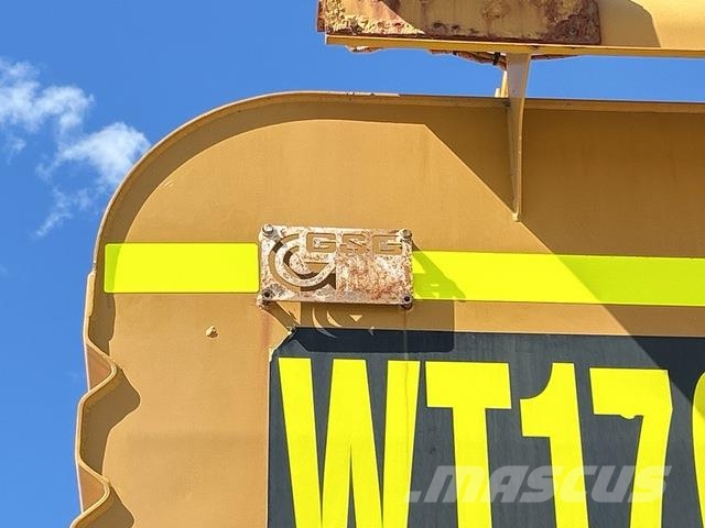 CAT 773F Water bowser
