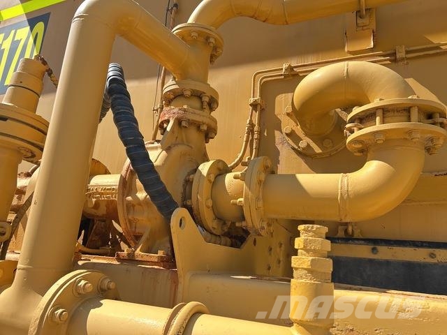 CAT 773F Water bowser