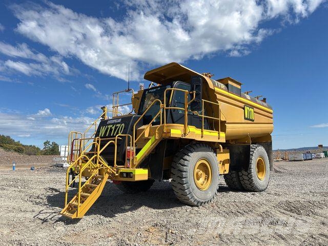 CAT 773F Water bowser