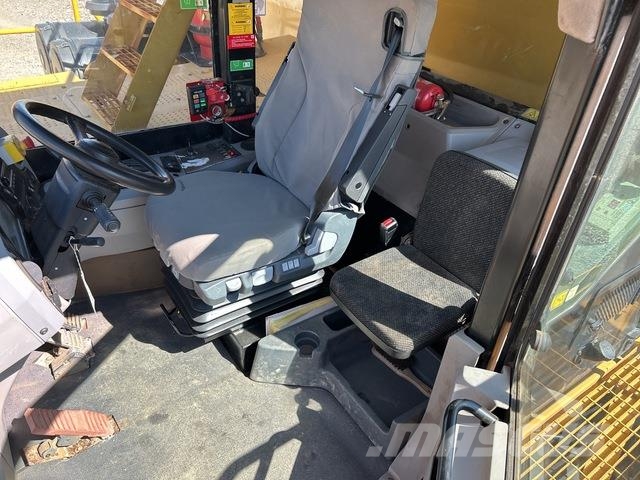 CAT 773F Water bowser