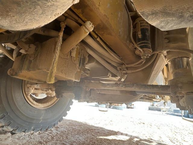 CAT 775D Zglobni demperi