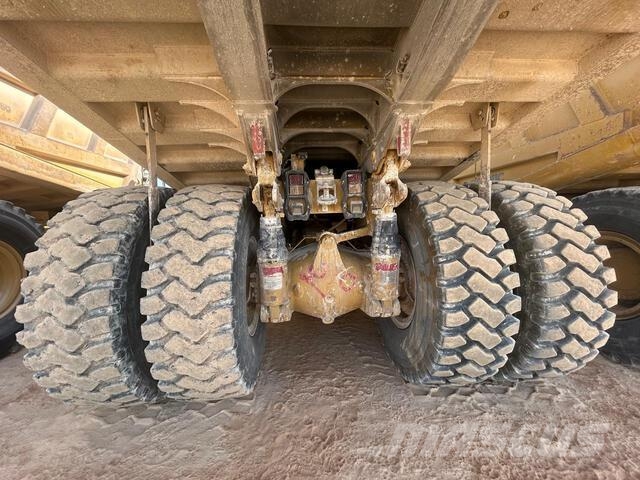 CAT 775D Zglobni demperi