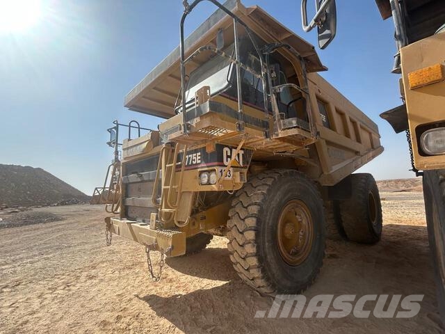 CAT 775E Dumpers articolati