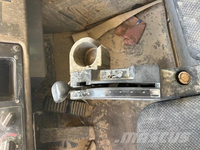 CAT 775E Dumpers articolati